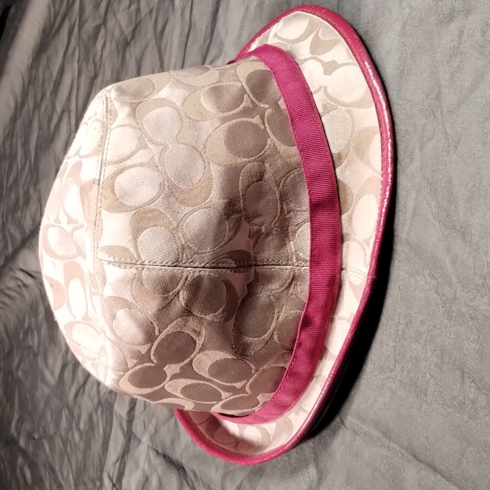 Coach Hat, Vintage RN# 132154 - Picture 6 of 9